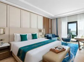 Hotel Krone Suit Near IGI Airport Delhi