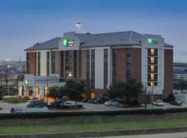 Holiday Inn Express & Suites