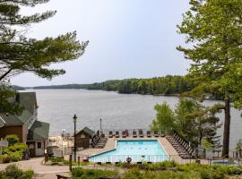 Rocky Crest Golf Resort, hotel v destinaci MacTier