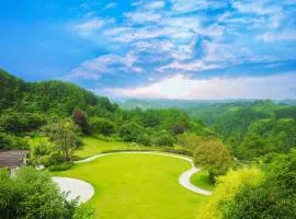 Zhangjiajie Country Garden Phoenix Suites Hotel