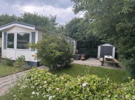 KD 743 - Vakantiepark Kijkduin, hotel v destinaci Kraaijenstein