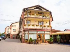 Hotel Darina