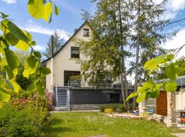Ferienhaus Schöne Aussicht, hotel v destinaci Stadt Wehlen