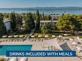 Bluesun Holiday Village Bonaca - Full Board Plus, Hotel in Bol