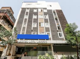 Capital O SKY GRAND, hotel in Hyderabad