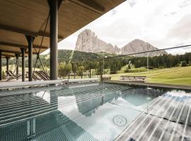 Cendevaves Alpine Silence, hotel v destinaci Santa Cristina in Val Gardena