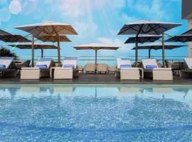 Wink Hotel Tuy Hoa Beach - 24hrs stay & Rooftop Pool Bar