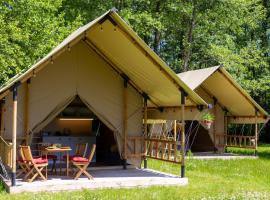 Januszówka - ranczo turystyczne, hotel in Wielki Klincz