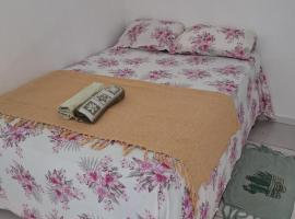 Quarto Confortável no Centro - Bela Ilha House, hotel v destinaci São Luís