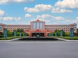 Crowne Plaza Zhengzhou by IHG