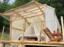 La casetta delle stelle - relax e riservatezza a 550m di quota, hotel v destinaci Langhirano