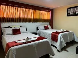 Hostal YURAQ
