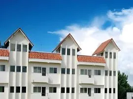 Fah Place Hotel