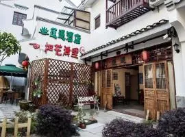 Guilin Lotus Hotel