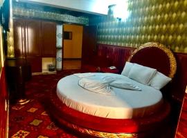 Ultimate Ballagio G-8, hotel in Islamabad