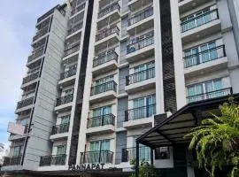 Pannapat Place