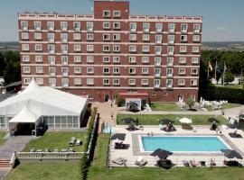 ARVA Santiago León, Hotel in León