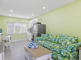 The Hideaway Cottage at Palmview Inn of Sanibel, hotel v destinaci Sanibel