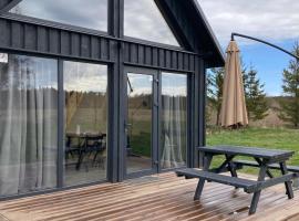 DIDAMM holiday cabin by the open sea in Strante, hotel em Strante