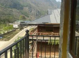 Mèo Vạc Sky Homestay