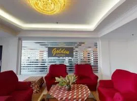 Golden Hotel