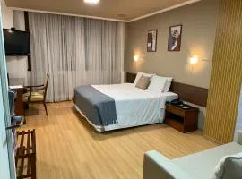 City Hotel