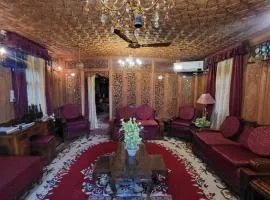 Floating Heritage Persian Gulf Houseboats