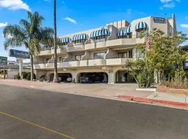 Travelodge by Wyndham San Clemente Beach