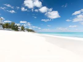 Oceanfront Bungalow Cable Beach 2 Bedroom, hotel v destinaci Mc Bride