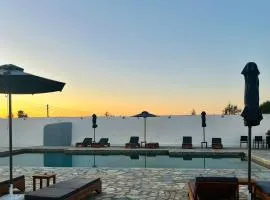 Fikas Hotel