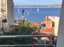 Cornich' Kennedy、マルセイユのホテル