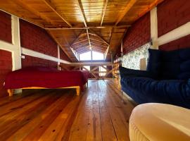 Departamento del Profe, hotel v destinaci Creel