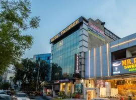 Hotel Tashree Near T3 - Free Airport Drop