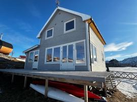 Idyllic And Peaceful Family Home, hotel in Tromsø
