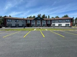 HWY 17 Hotel