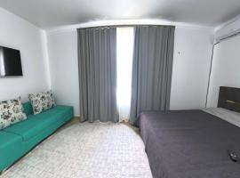 Raduga West Apartments, hotel in Kosh-Kël'