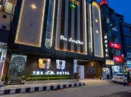 The SM Hotel By RMR Hotels