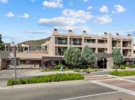 The Christie Lodge – All Suite Property Vail Valley/Beaver Creek, hotel in Avon