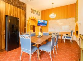 Casa de Piedra a 650 metros del Hotel Rosewood, hotel in San Miguel de Allende