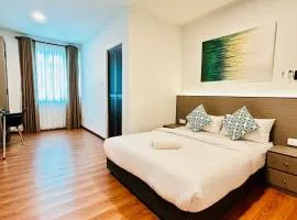 Lestari Inn Boutique Residence - Private Parking
