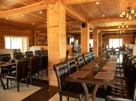 Captain tourist camp, hotel a Khyaktil