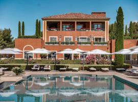 L'Hôtel & Spa du Castellet, hotel v destinaci Le Castellet