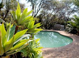 Ndlovu 41 inside the Dinokeng Big 5 Game Reserve, hotel in Dinokeng Game Reserve