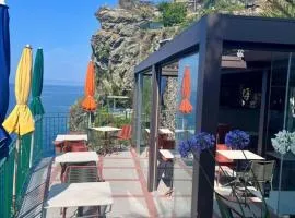 詹尼弗兰西酒店