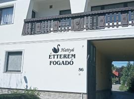 Hattyú Fogadó, ξενοδοχείο σε Tata