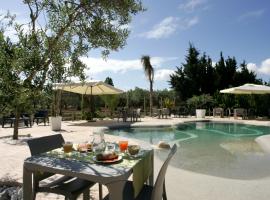 迪维努酒店,位于里里耶沃的酒店