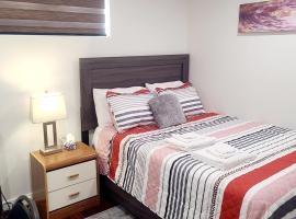 Two luxury bedrooms in the basement, Hotel in Winnipeg