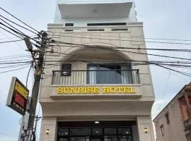Sunrise Hotel Thiên Cầm