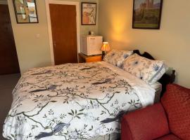 Palm Grove B&B, hotel in Cashel