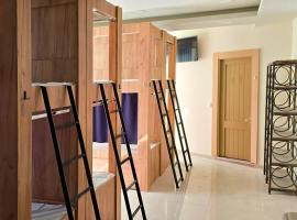 Hostel Central,位于赫索尼索斯的酒店